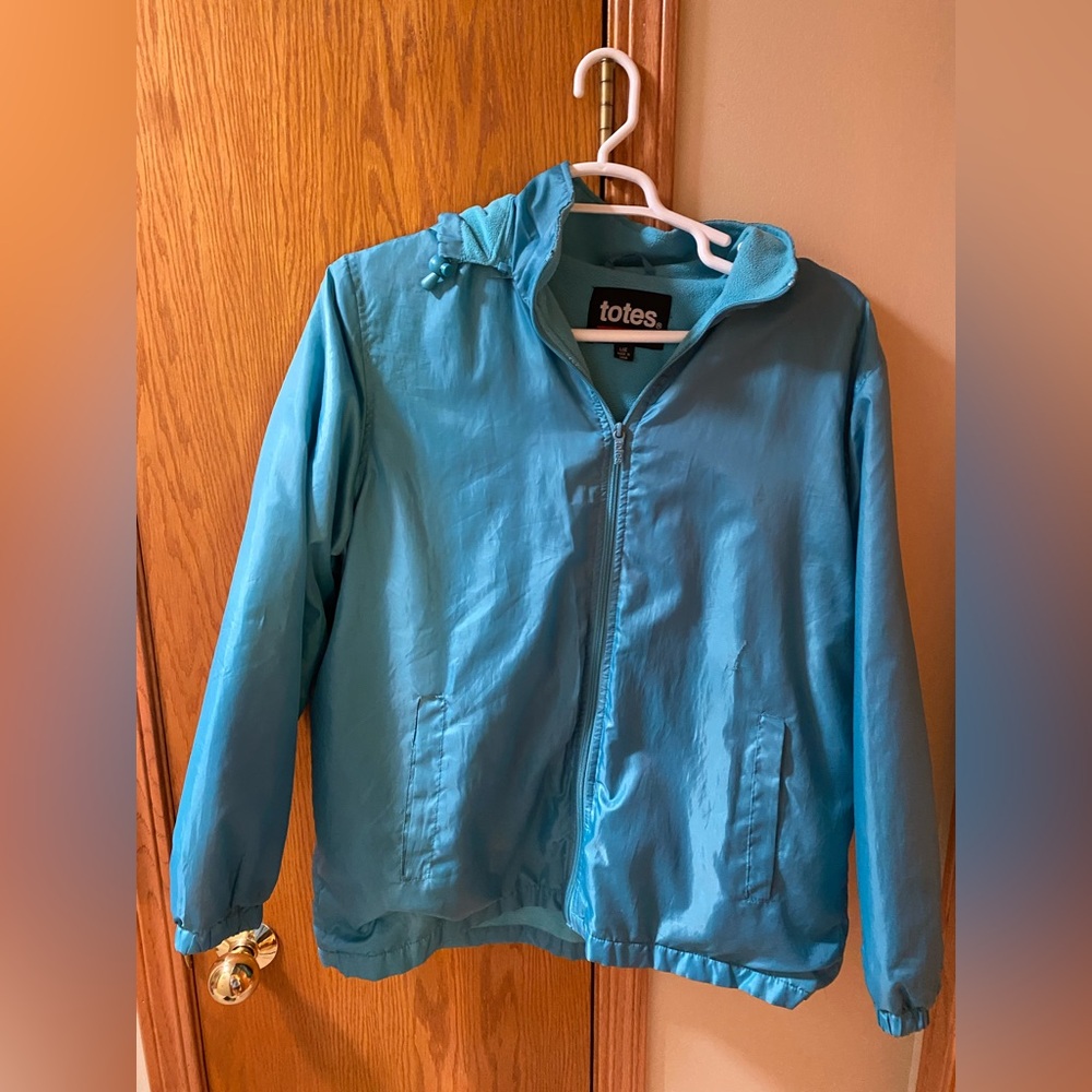 Totes Women’s Blue Raincoat Lightweight Jacket